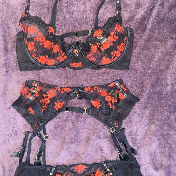 Frida 3pc set BNWOT - Picture 6 of 8